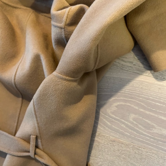 Michael Kors Camel Wool Coat - Picture 4 of 7